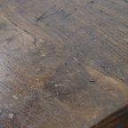 Stoere Antieke Begin 19E Eeuwse Franse Eettafel Gemaakt Van Eikenhout Met 1 Lade thumbnail 16