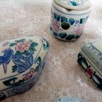 8 Porselein Vintage Chinese Sieraden Doosjes Pasteltinten Met Vogels Bloemen thumbnail 2