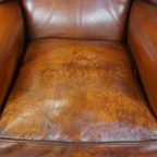 Comfortabele Schapenleren Oorfauteuil Met Een Warme Kleurstelling En Een Mooi Patina thumbnail 7