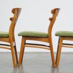 Set Van 3 Leuke Vintage Houten Design Eetkamerstoelen Uit De Jaren ’60 Met Groene Stoffen Zitting thumbnail 6