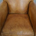 Stijlvolle Gepatineerde Vintage Schapenleren Fauteuil Met Een Comfortabele Zit thumbnail 3