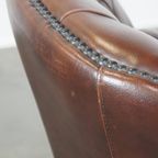 Set Van 2 Charmante, Klassieke Rundleren Engelse Chesterfield Armchairs Met Sierlijke Poten thumbnail 17