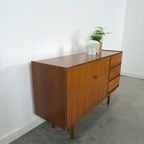 Teak Fineer Dressoir Met Ronde Knop En Lades Nr. 2 thumbnail 9
