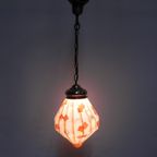 Art Deco Hanglamp Met Gehoekte Glazen Kap thumbnail 3