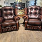 2x Engelse Springvale Chesterfield Oorfauteuils Suzanne Dark Rust / Rood Bruin thumbnail 2