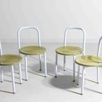 Speelse Set Van Postmoderne Eetkamerstoelen In Wit En Olijfgroen Metaal, Italië 1980S thumbnail 8
