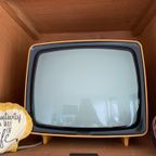 Vintage Tv thumbnail 2