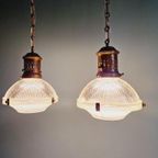 Paar Prismatische Glazen Hangers Van Holophane, 1920-30 thumbnail 8