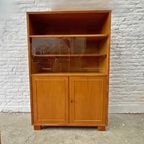 Vintage Hoge Kast - Licht Hout - Met Vitrine En Deurtjes thumbnail 5