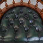 Stijlvolle Functionele Rundleren En Houten Donkergroene Chesterfield Bureaustoel Op Wieltjes thumbnail 7