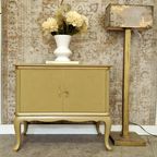 French Stijl Dressoir In Oker En Goud thumbnail 3