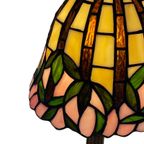 Tiffany Style Table Lamp - Stained Glass Shade And Decorative Base - Ca. 1980’S (No Cracks) thumbnail 4