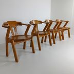 Set Van Vier Brutalistische Stoelen Met Armleuningen thumbnail 6