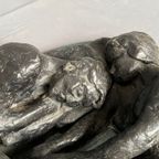 Moderne Kunst. "Tired Of Love" Marmer, Brons. thumbnail 4