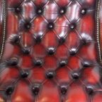 Donker Rode Gevlamde Engelse Chesterfield Fauteuil Van Rundleer En Hout, Victoriaans Model thumbnail 7