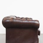 Luxe En Charmante 3-zits Rundleren Chesterfield Bank In Engelse Stijl thumbnail 2