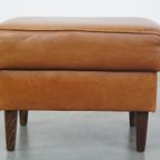 Grote Cognac Kleurige Rundleren Hocker In Engelse Stijl thumbnail 5