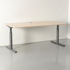 Gispen Tm Bureau, Eiken Blad, 180 X 90 Cm, Hoogte Instelbaar Onderstel thumbnail 2