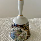 Prachtige Vintage Glanzend Tafelbel Pauw En Bloemen Design Met Gouden Afwerkingen thumbnail 8
