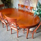 Klassieke Engelse Ronde / Ovale Uitschuifbare Eettafel Met 6st Eetkamerstoelen Kersenhout Afm. 120x120165/210 Cm En 79cm Hoog thumbnail 3