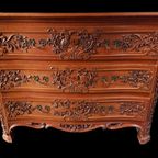 Louis Xv Franse Gebeeldhouwde Eiken Commode. thumbnail 5