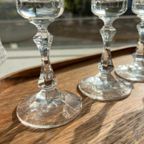 Champagne Flutes thumbnail 4