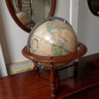 Globe In Houder thumbnail 2