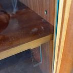 Vintage Lage Vitrinekast / Mini Dressoir / Tvkastje thumbnail 10