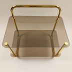 Vintage Bijzettafel Met Gouden Frame En Rookglas, Jaren 70 thumbnail 2
