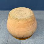Grote Franse Aardewerk Pot Met Okergeel Glazuur thumbnail 15