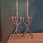 Set Van 2 Aluminium Kandelaars 52 Cm Hoog thumbnail 3