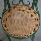 Set Van 2 Leuke Groene Sierlijke Vintage Bistro Stoelen Met Een Gematte Rieten Zitting thumbnail 9