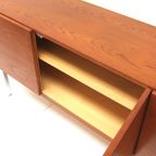 Groot Vintage Palissander Dressoir Gemaakt In De Jaren '60 thumbnail 5