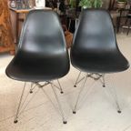 Eames Vitra (Dsr) Plastic Side Chairs thumbnail 6
