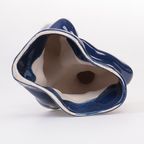 Vintage Blauw Beeld Kussend Stel thumbnail 8