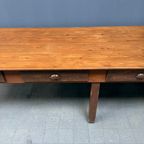 Grote Grenenhouten Kloostertafel Met Lades thumbnail 12