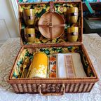 Vintage Unieke Gerestylde Picknickmand, Zomers En Sfeervol thumbnail 2