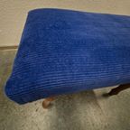 Vintage Voetenbank Blauwe Voetrnbank Opnieuw Bekleed thumbnail 10