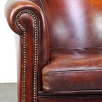 Zeer Luxe Donkerbruine Schapenleren Clubfauteuil Met Een Meer Dan Prachtig Patina thumbnail 10