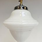 Opaalglazen Art Deco Plafondlamp Uit De 1960’S thumbnail 3