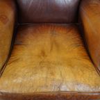 Karakteristieke En Tijdloze Vintage Schapenleren Oorfauteuil Met Mooie Kleuren thumbnail 7