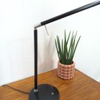 Zwart Metalen Kantelbare Bureaulamp Met Chromen Details thumbnail 4