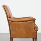 Karakteristieke En Comfortabele Cognac-kleurige Schapenleren Armchair Met Rechte Vormen thumbnail 4