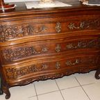 Louis Xv Commode In Massief Eikenhout thumbnail 3
