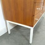 Fineer Dressoir Uit Zweden Met Wit Stalen Poten thumbnail 18