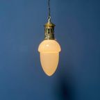 Opaline Glazen Hanglamp Met Sierlijk Messing Armatuur thumbnail 10