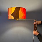 Space Age Swing-Arm Wandlamp Met Oranje Bloem Schaduw thumbnail 5