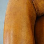 Subtiele, Cognac-kleurige Schapenleren Clubfauteuil Met Een Tijdloos Design En Correct Afgewerkt thumbnail 8