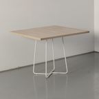 Steelcase Bijzettafel, Bladkleur Naar Keuze, 80 X 80 Cm, Vaste Hoogte Onderstel thumbnail 2