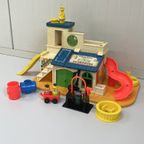 Fisher Price Vintage Sesamstraat Clubhuis Speelgoed thumbnail 2